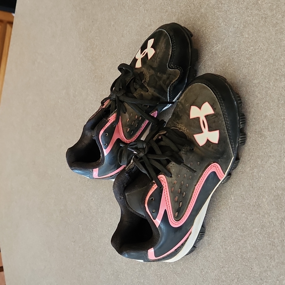 Girls Under Armour Softball Cleats